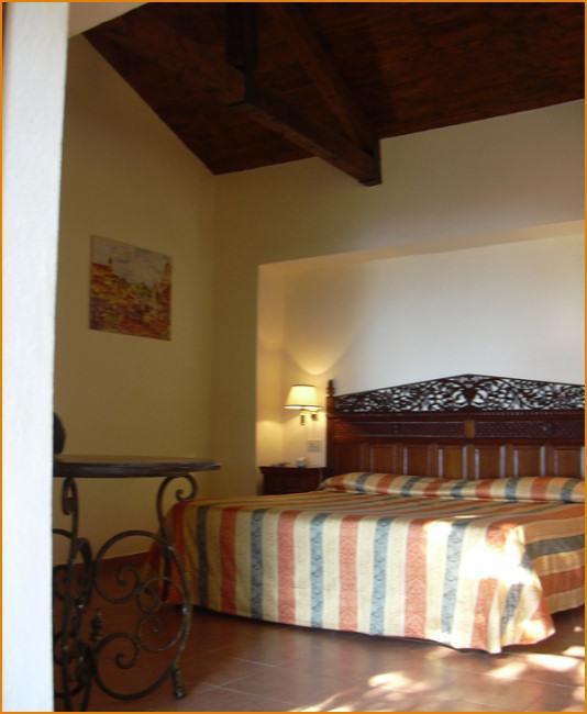 Illicini Stabilimento Balneare E Hotel